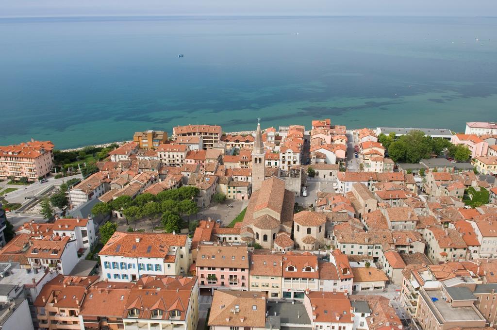 Laguna Palace Hotel Grado Exterior photo
